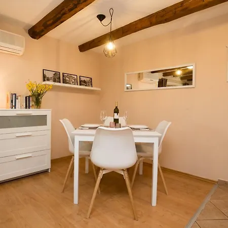 Apartment Studio Malu *